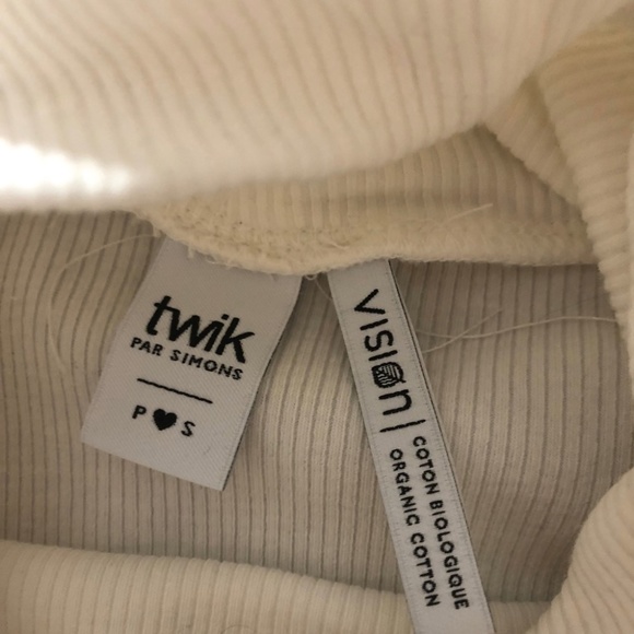 Dress and sweater size small - worn once *read - Picture 10 of 16